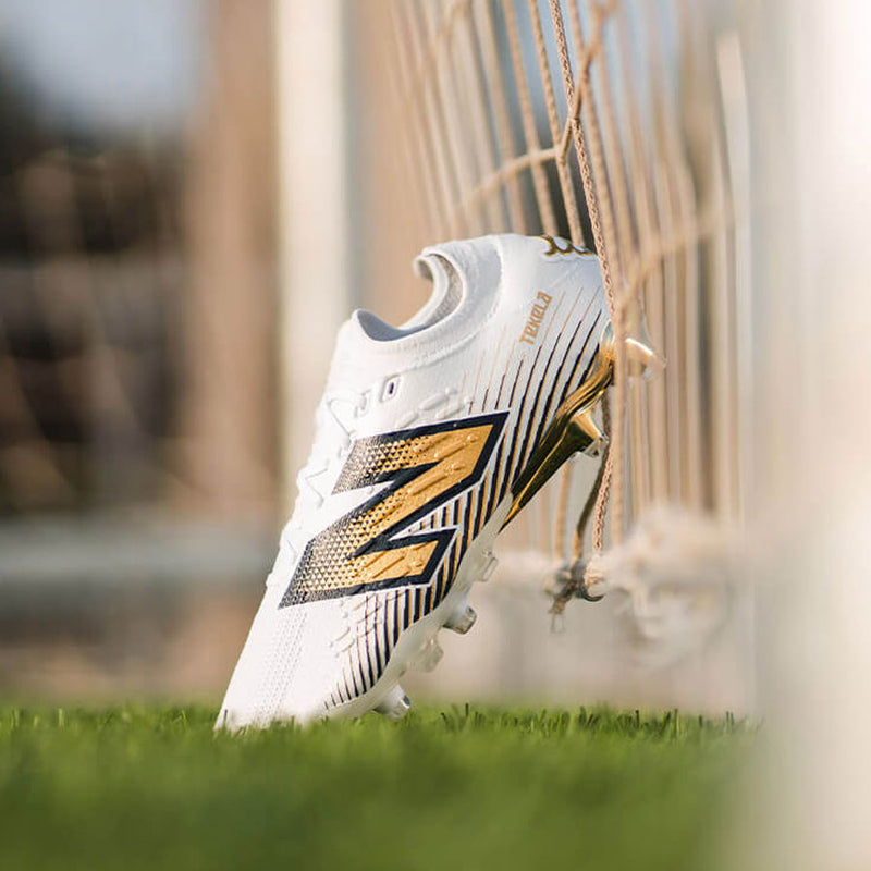 Zapatos de fútbol New Balance